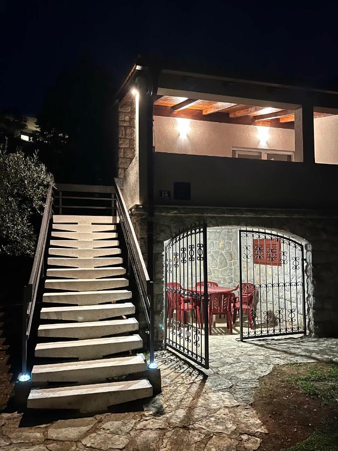 Kuca Za Odmor Krk * Krk Town