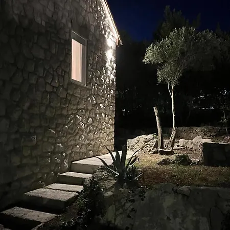 Villa Kuca Za Odmor Krk Krk Town Exterior foto